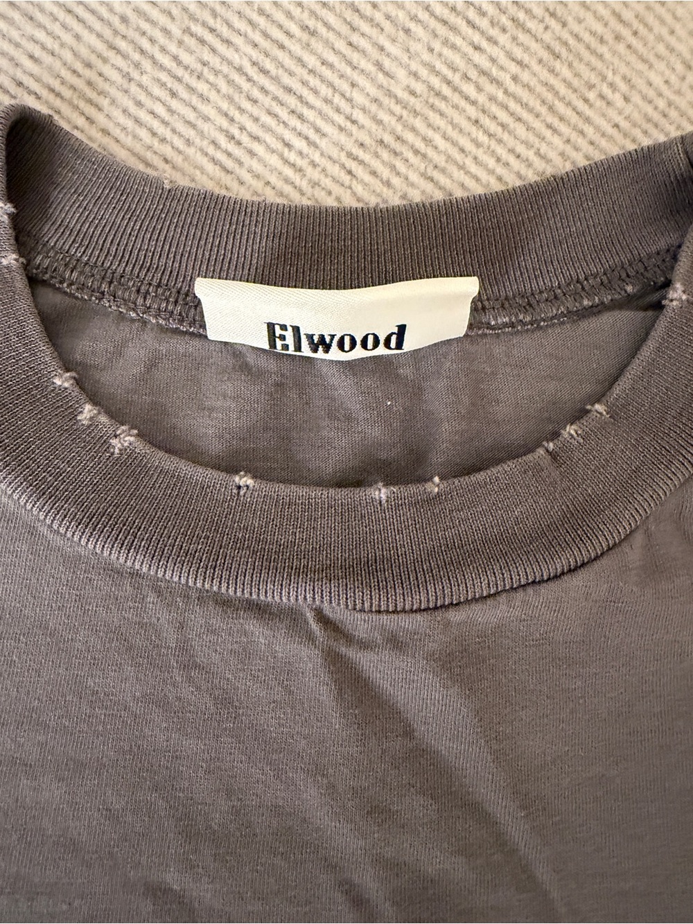 Elwood Baby Crop Tee in Grey - Picture 3 of 4